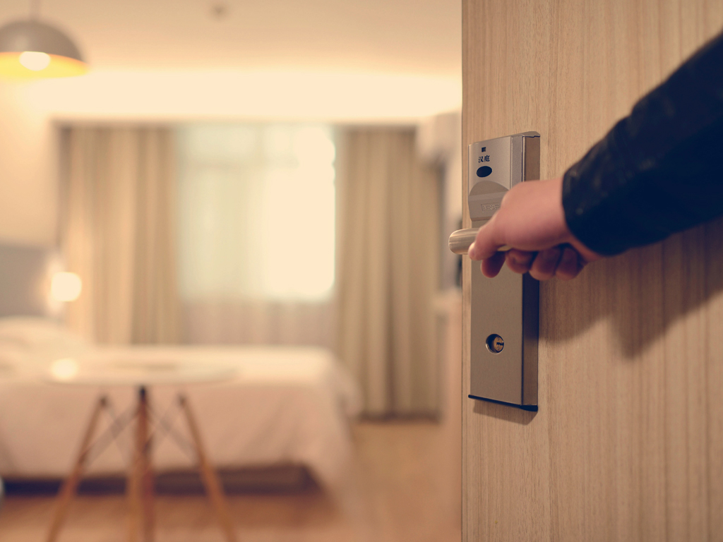 post-services-rooms-large-4